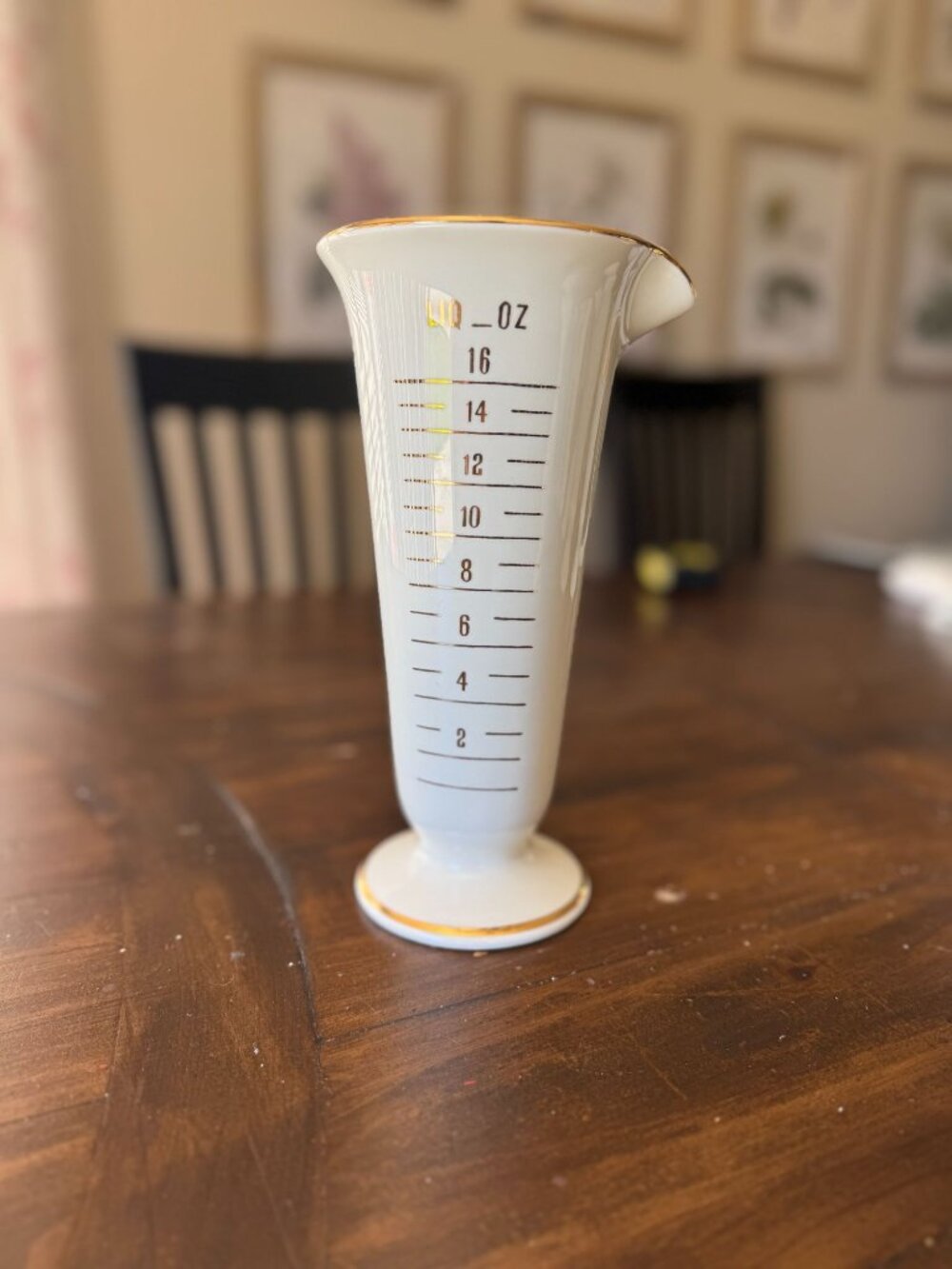 Owen Illinois Vintage Pharmacy Measuring Beaker Porcelain with Gold Trim 16 Oz